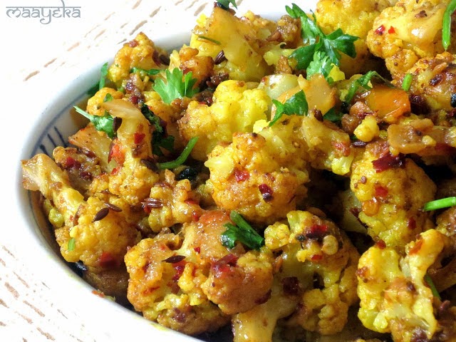 Aloo Gobhi ki subzi ,Potato and Cauliflower stir fry » Maayeka