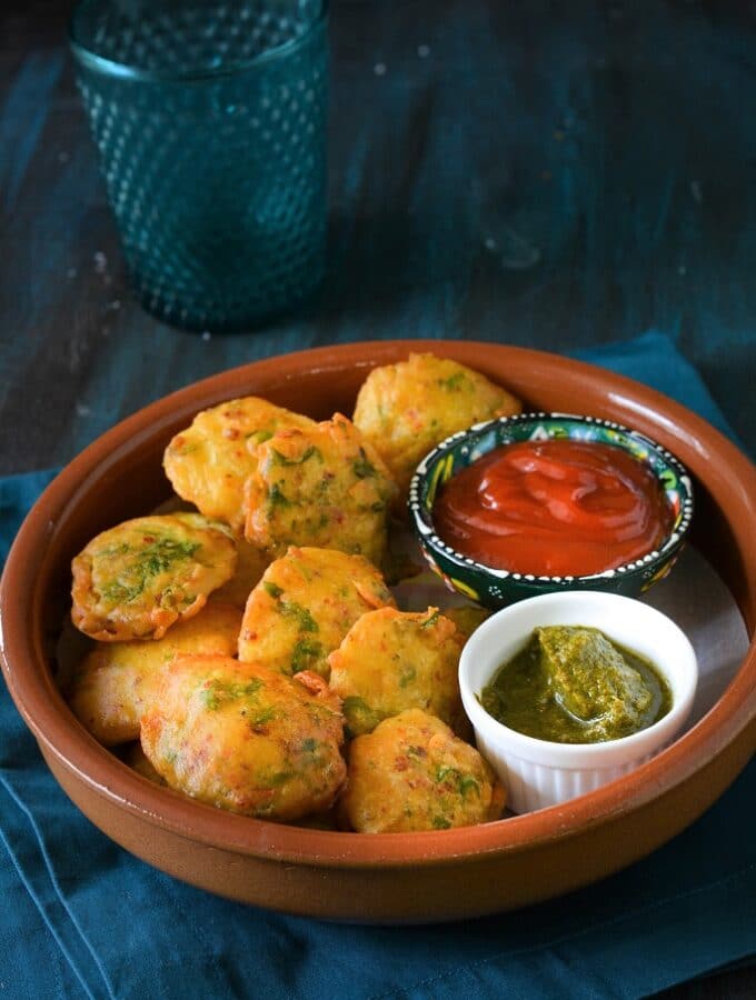 aloo pakoda