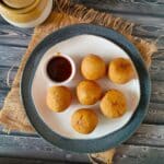 Gujarati-masala-kachori-dry-kachori