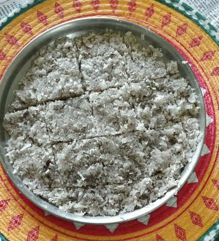 coconut-paag-nariyal-paag