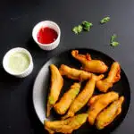 stuffed-chili-pakoda-mirchi-pakoda-miligai-bajji