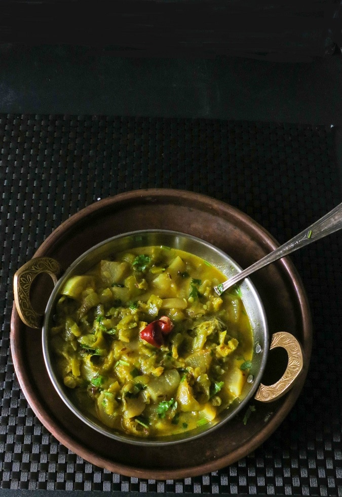 Turai Mooli ki Sabzi , Sponge Gourd and Radish Curry » Maayeka