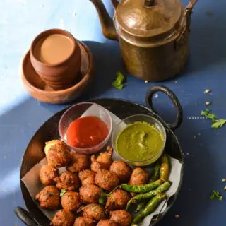 methi na bhajiya pakoda