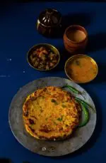 Makki Aur Mooli Ka Paratha Recipe