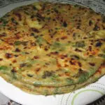 aloo- methi- paratha -maayeka