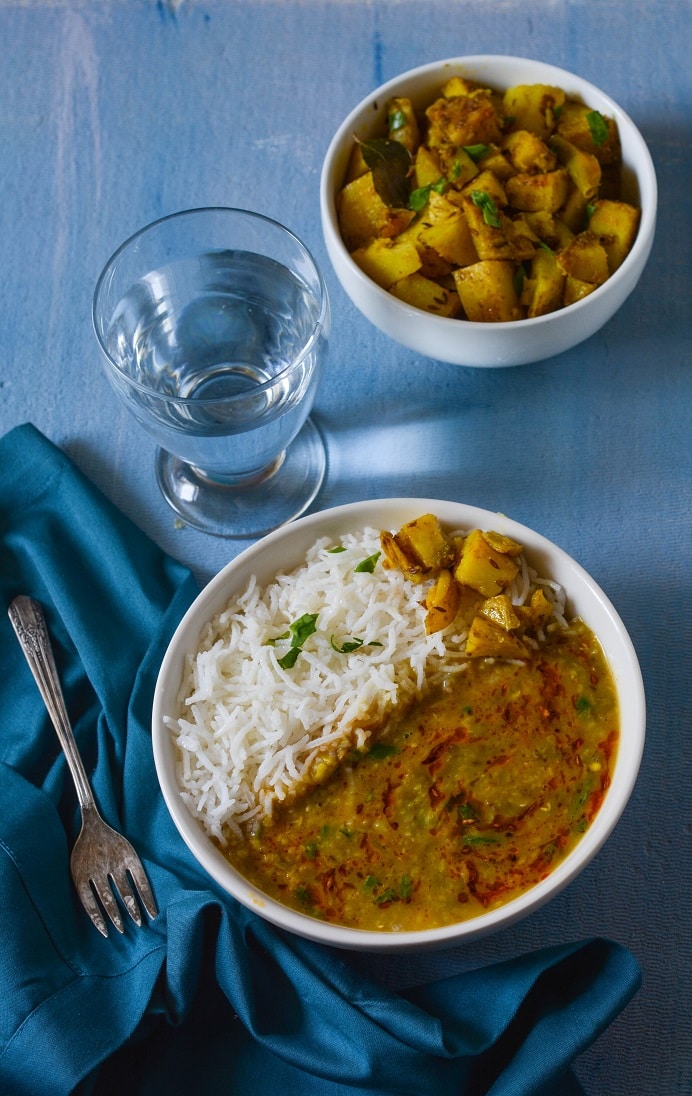 Chilkey Wali Moong Daal Recipe I Split Yellow Lentil With Husk » Maayeka