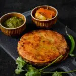 makki aloo paratha