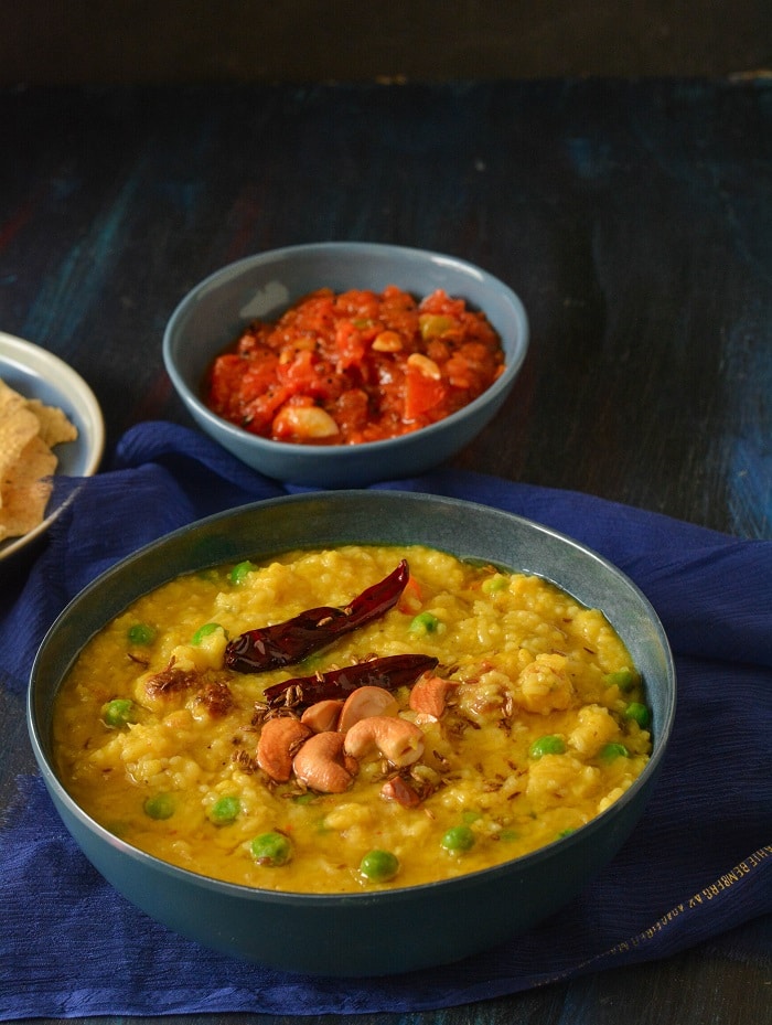 Bengali Bhoger Khichuri | Bengali Moong Daal Khichdi » Maayeka