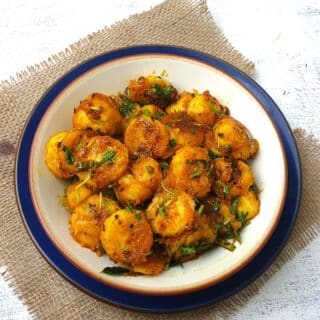 paka-kela-ki-ssookhi-sabji