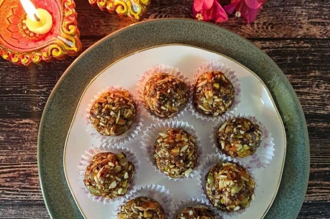 dry-fruit-laddu