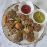 Kuttu-ki-Pakodi-kele-ki-pakodi